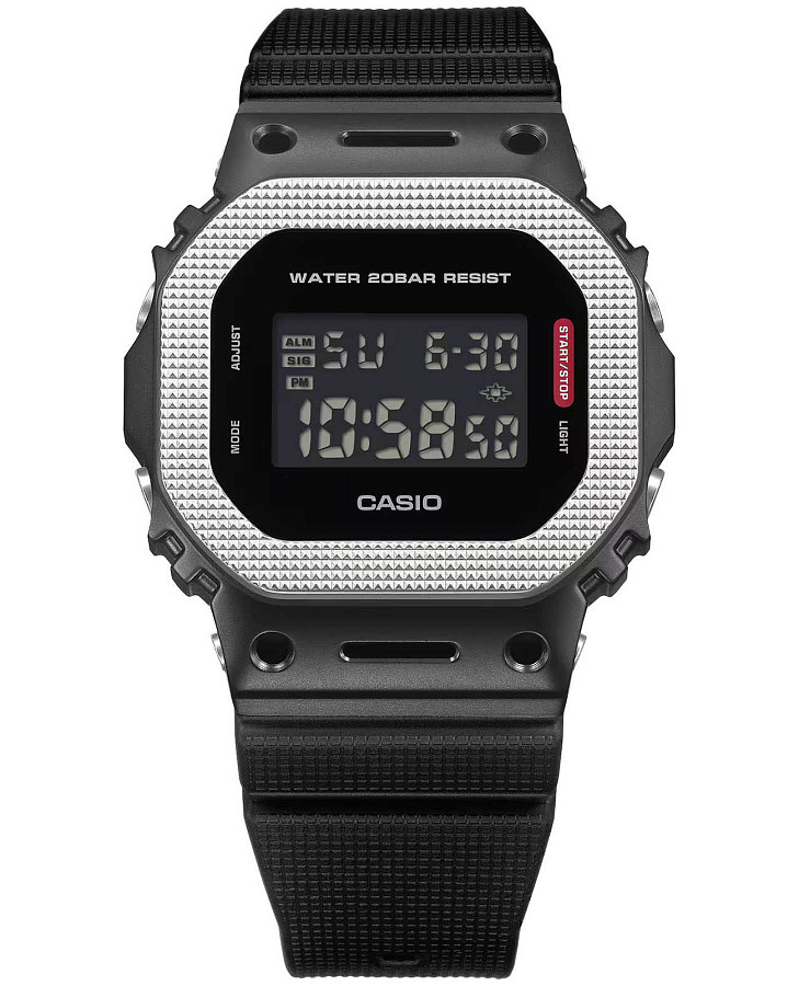 Часы Casio G-Shock GM-5600BM-1 — мужские, черный