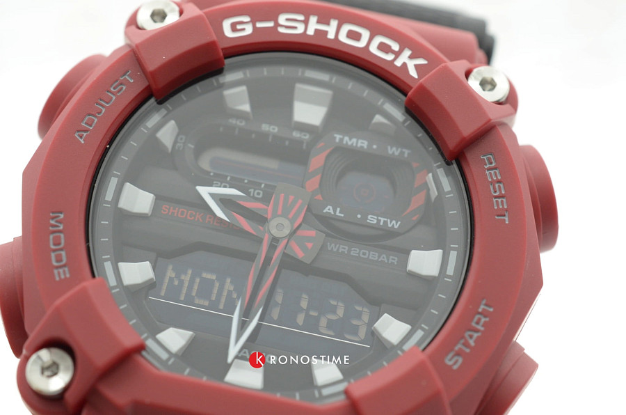 Часы Casio G-Shock GA-900-4A — мужские, красный
