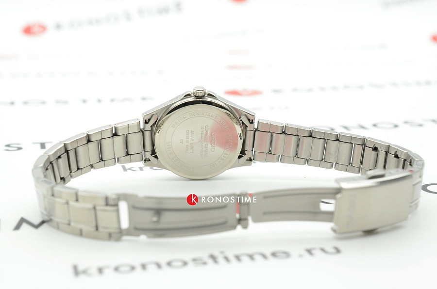Часы Casio Collection LTS-100D-1A — нержавеющая сталь, женские