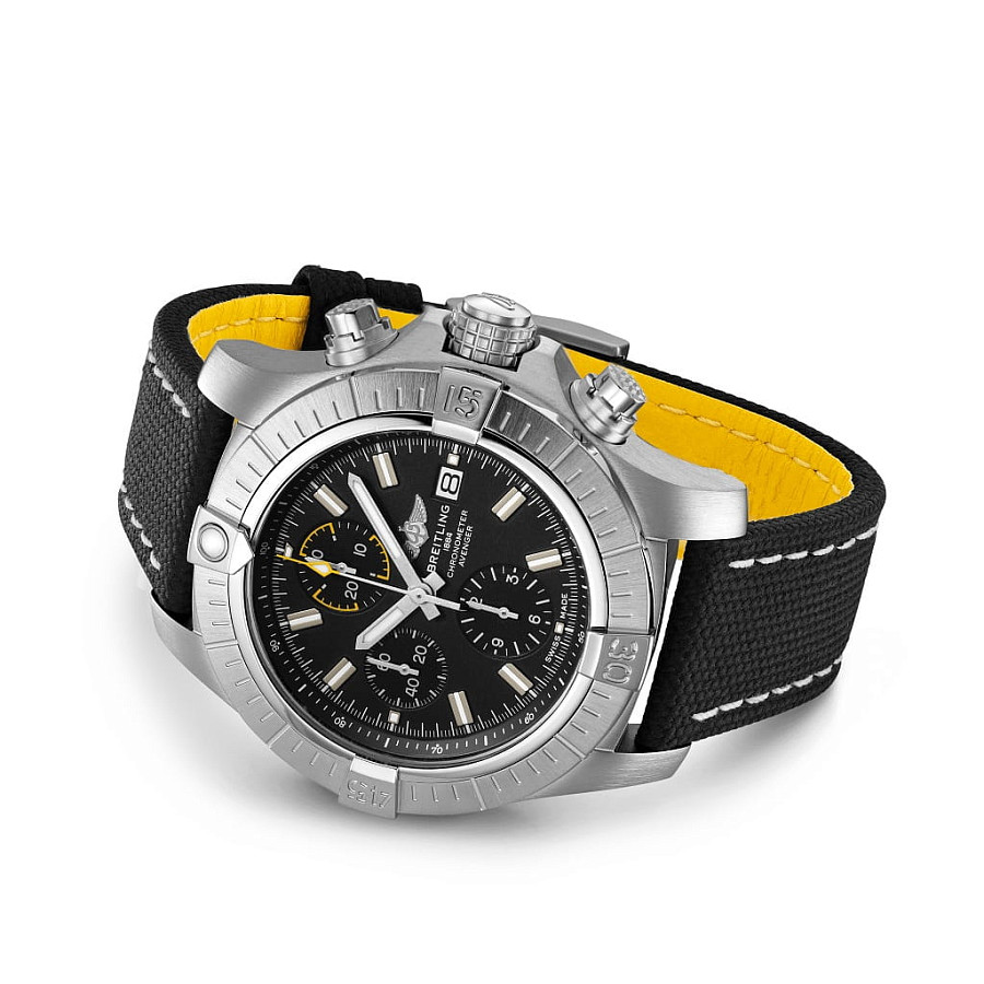 Часы Breitling Avenger Chronograph 45 A13317101B1X1 — сталь металл, Швейцария