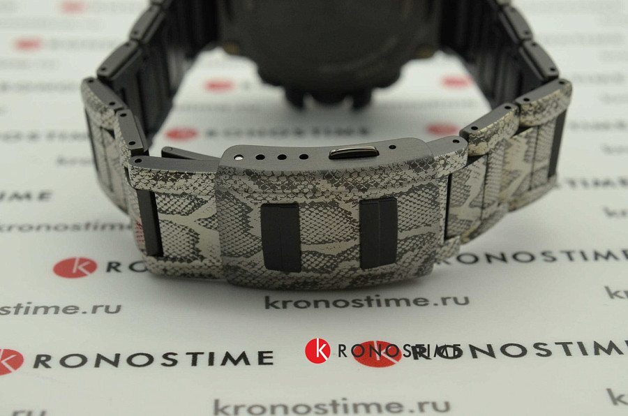 Часы Casio G-Shock Premium MTG-B1000WLP-1A — Япония, электронные