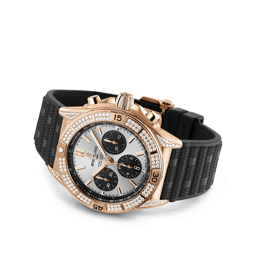 Часы Breitling Chronomat B01 42 RB0134721G1S2 — золото, Швейцария