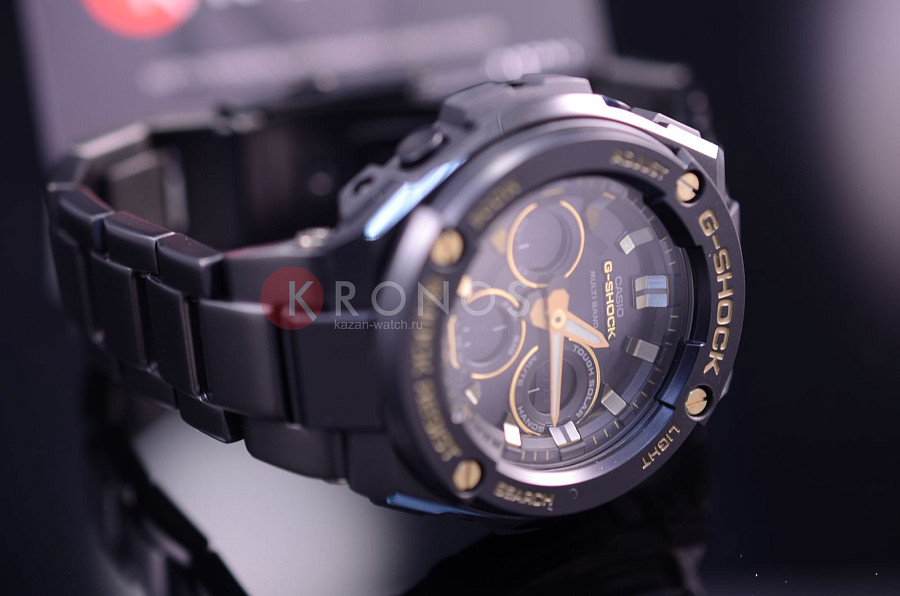 Часы Casio G-Shock GST-W300BD-1A — электронные, сталь
