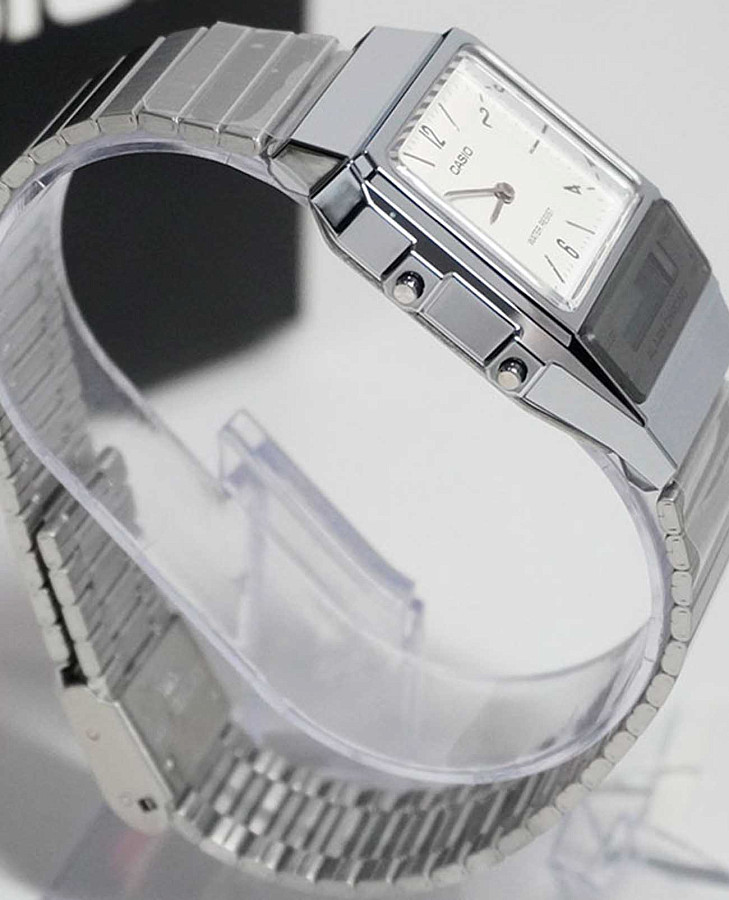 Часы Casio Vintage AQ-800E-7A2DF (AQ-800E-7A2) — пластик, Япония
