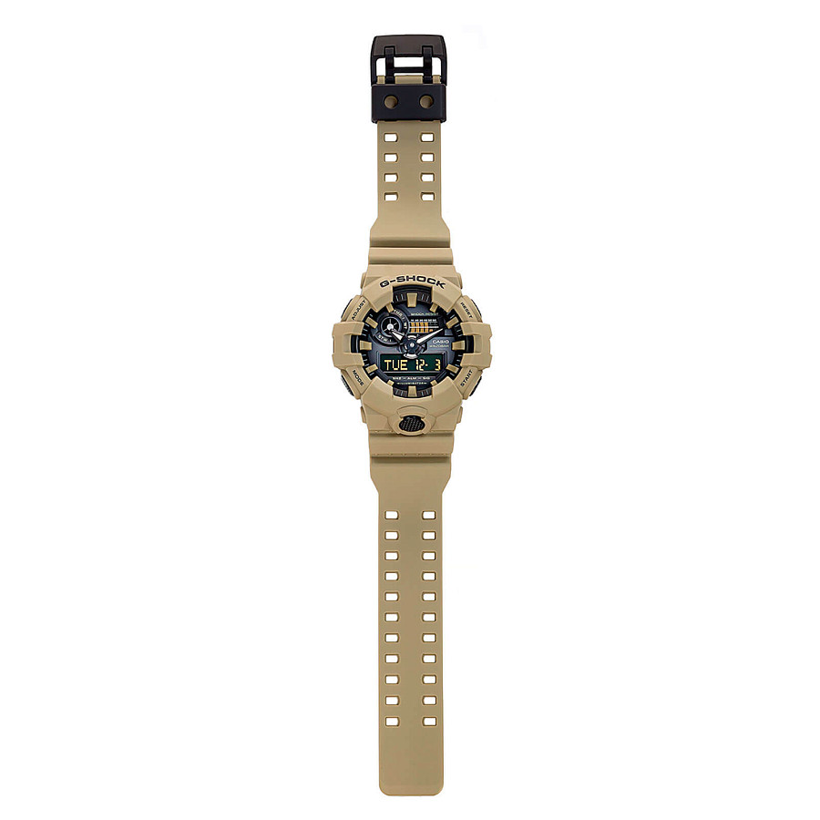 Часы Casio G-Shock GA-700UC-5A — мужские, пластик