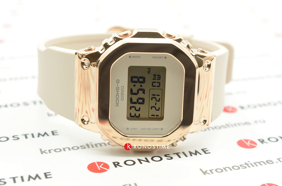 Часы Casio G-Shock GM-S5600PG-4 — артикул GM-S5600PG-4ER