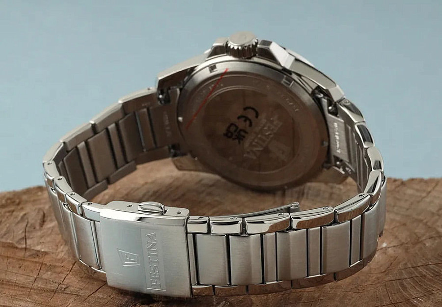 Часы Festina Swiss Made F20081/1 — бежевый, металл сталь