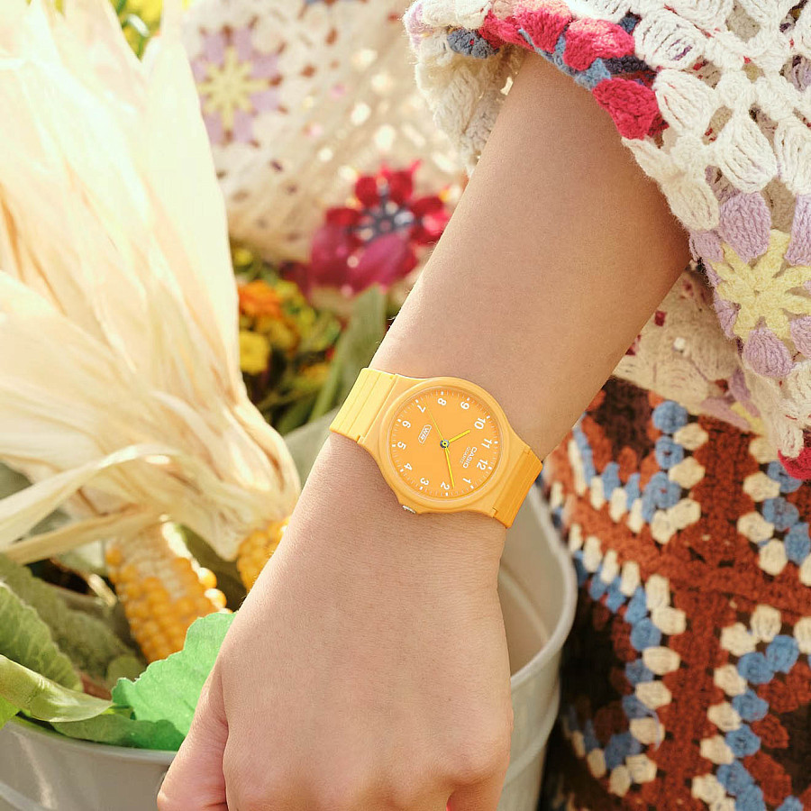 Часы Casio Collection MQ-24B-9B — кварцевые, пластик