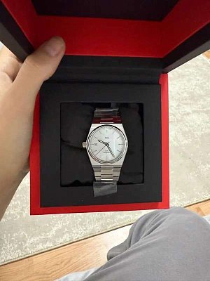 Фото покупателя: Швейцарские наручные часы Tissot PRX 35 mm T137.210.11.111.00