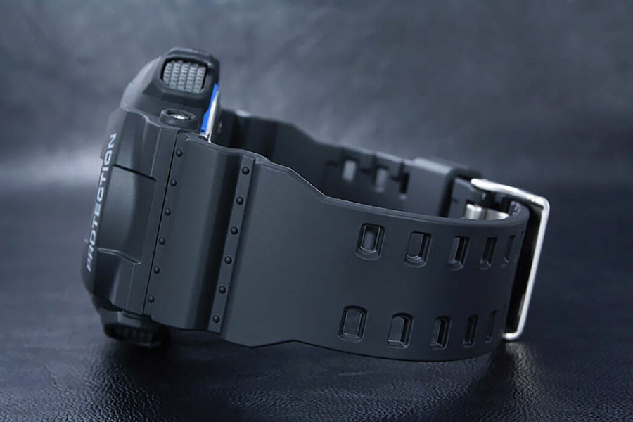 Часы Casio G-Shock GA-100-1A2NDR (GA-100-1A2DR) — электронные, Япония, мужские