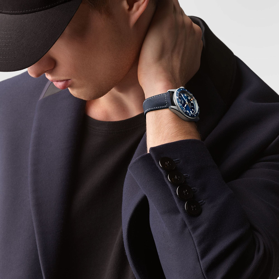 Часы Longines Spirit L3.812.4.93.2 — Швейцария, механические