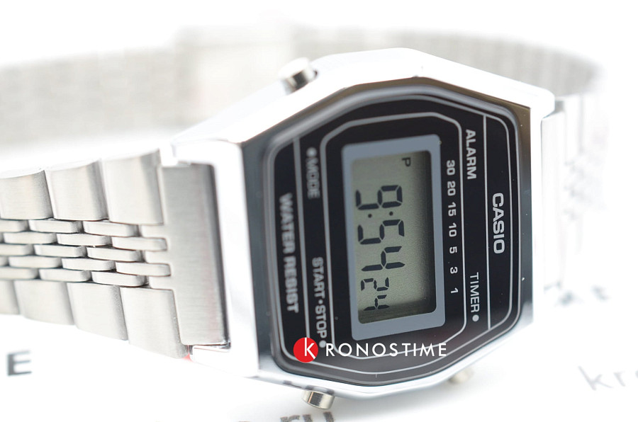 Часы Casio Collection LA690WEA-1EF — кварцевые, пластик