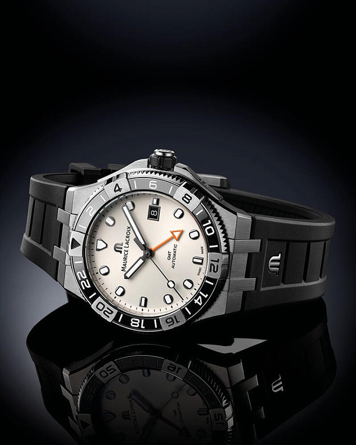 Часы Maurice Lacroix Aikon Venturer GMT AI6158-SS001-130-2 — каучук, мужские