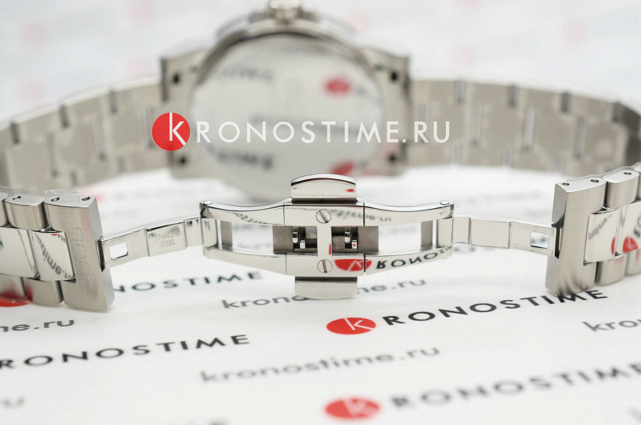 Часы Epos Quartz Diamonds 8001.700.20.86.30 — синий, металл сталь