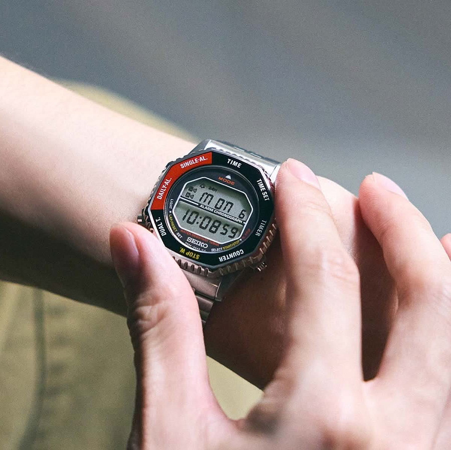 Часы Seiko Rotocall Digital SMGG19P1 — цветной, сталь металл