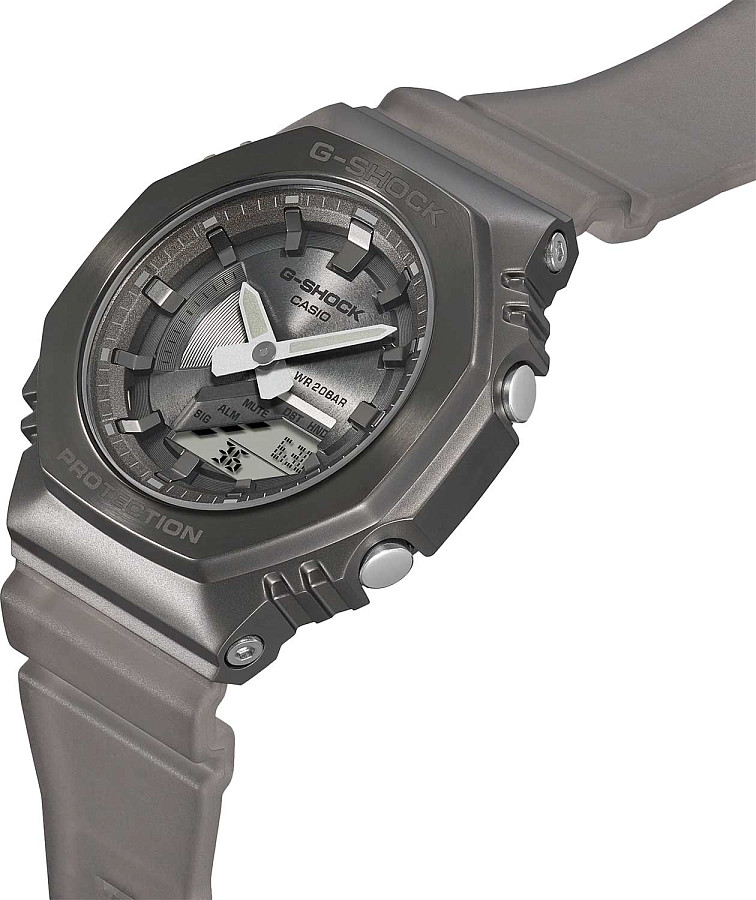 Часы Casio G-Shock GM-S2100MF-1A — пластик, женские