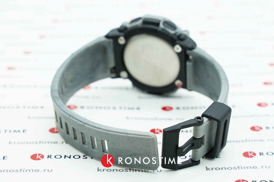 Часы Casio G-Shock GA-2200SL-8A — мужские, серый