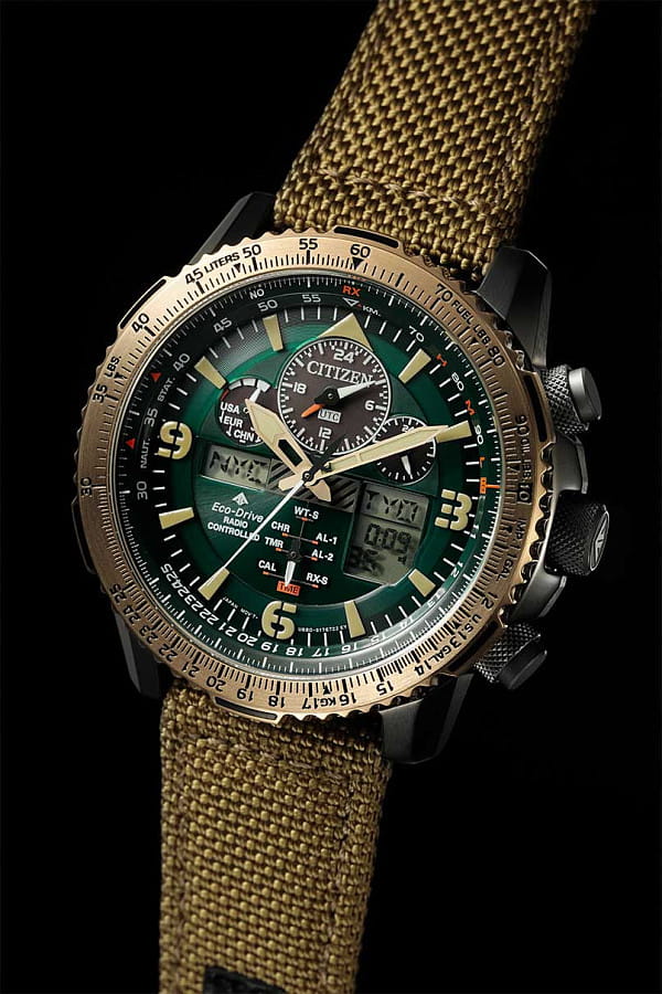Часы Citizen Promaster JY8074-11X — Япония, кварцевые