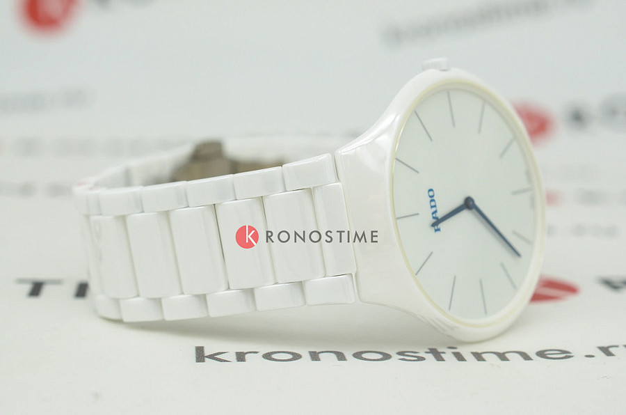 Часы Rado True Thinline R27957022 — высокотехнологичная керамика + титан, мужские