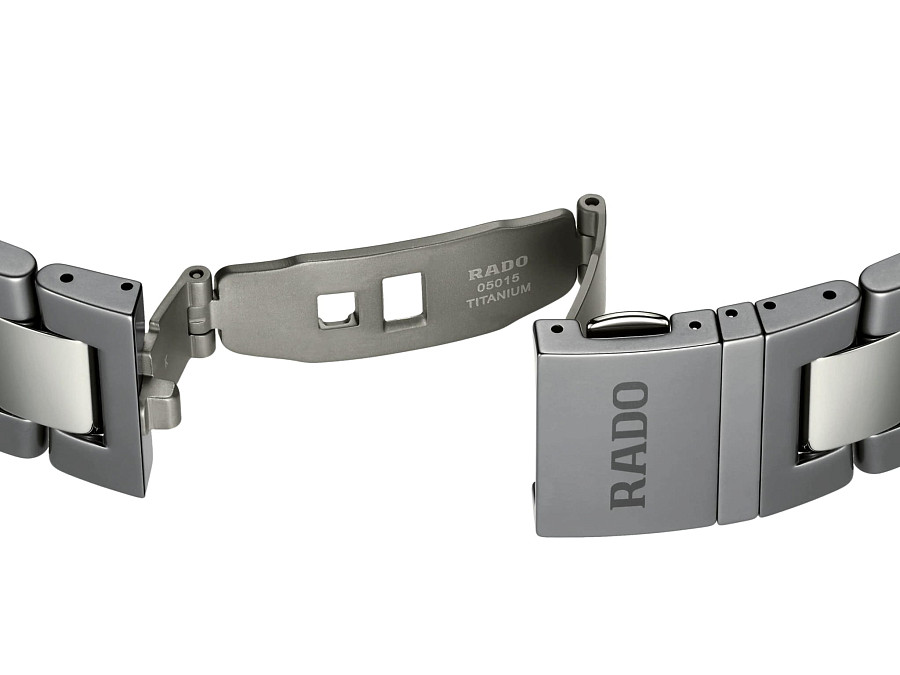 Часы Rado Captain Cook High-Tech Ceramic R32148162 — артикул R32148162