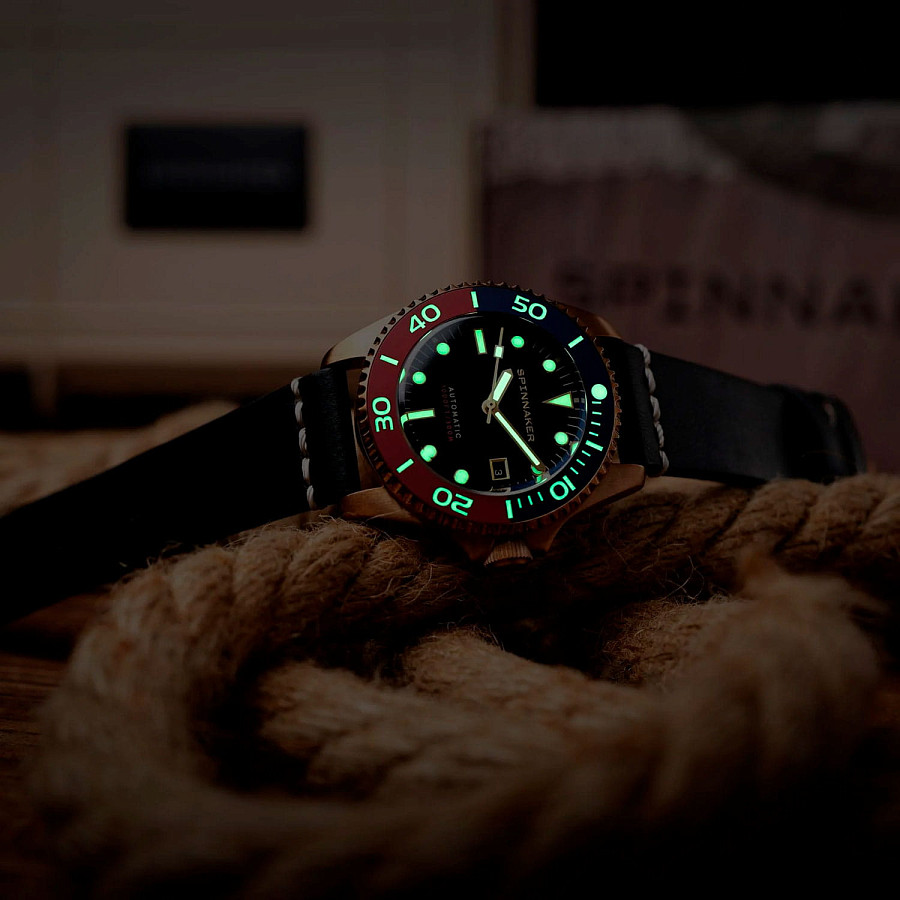 Часы Spinnaker Tesei SP-5060-08 — кожаный, мужские