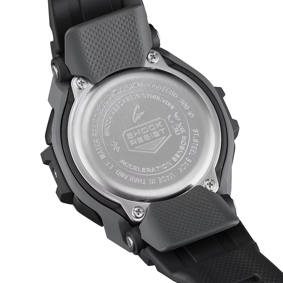 Часы Casio G-Shock GBD-300-1DR (GBD-300-1) — Япония, электронные