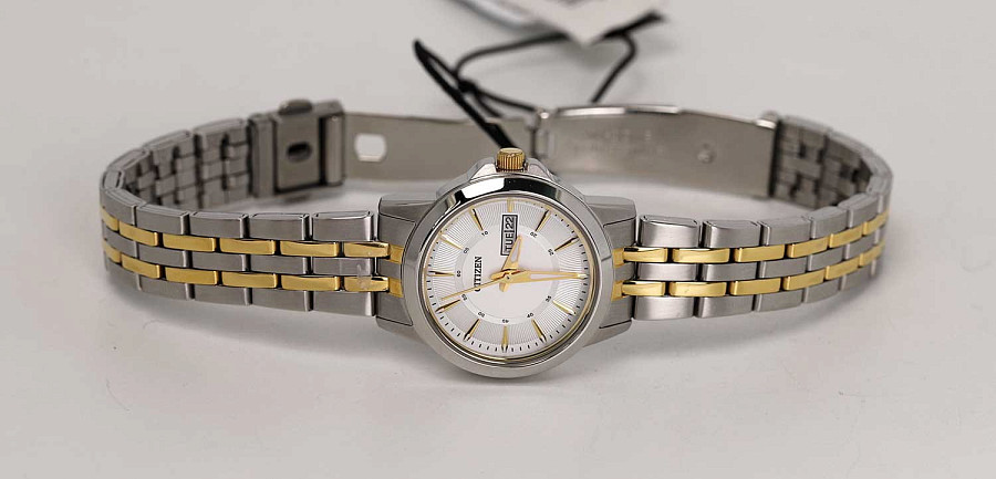 Часы Citizen Eco-Drive EQ0608-55A — металл сталь, Япония