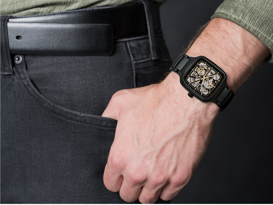 Часы Rado True Square Automatic Open Heart R27086152 — высокотехнологичная керамика + титан, мужские