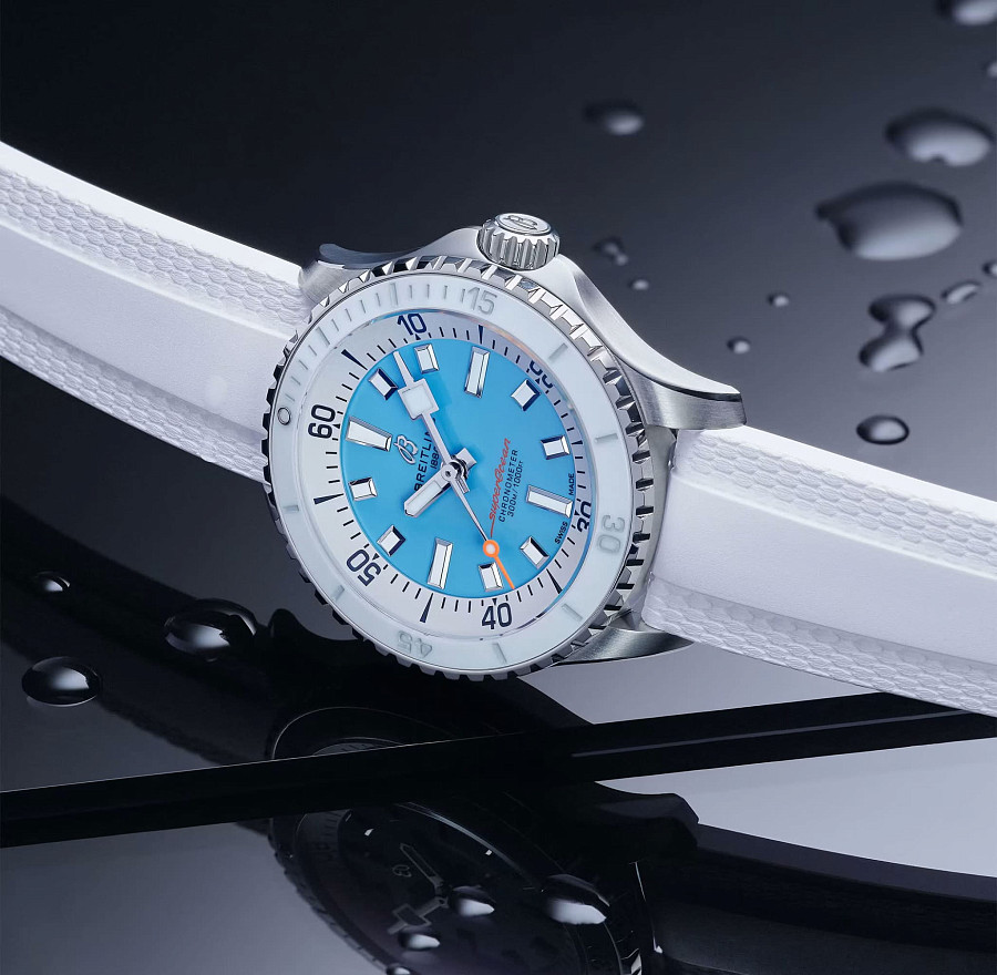 Часы Breitling Superocean Automatic 36 A173771A1C1S1 — каучук, женские
