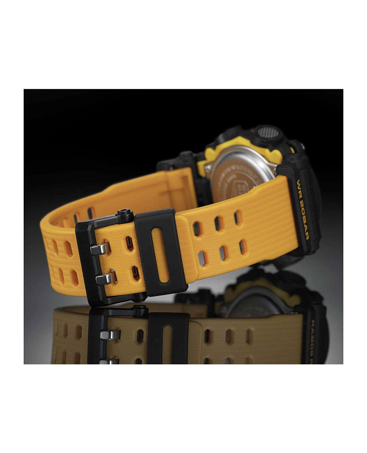Часы Casio G-Shock GA-900A-1A9DR (GA-900A-1A9) — пластик, Япония