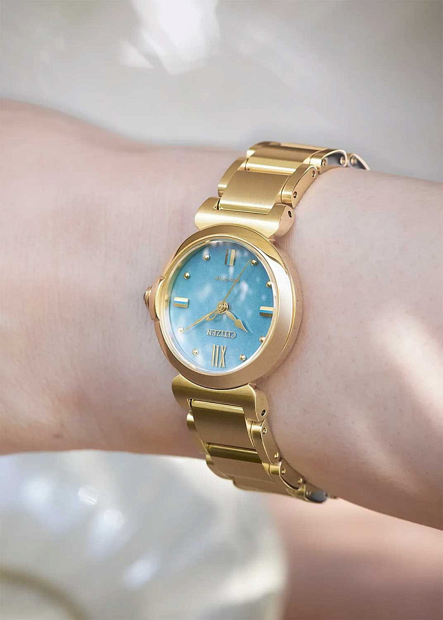 Часы Citizen Eco-Drive EM1133-85L — кварцевые, сталь металл