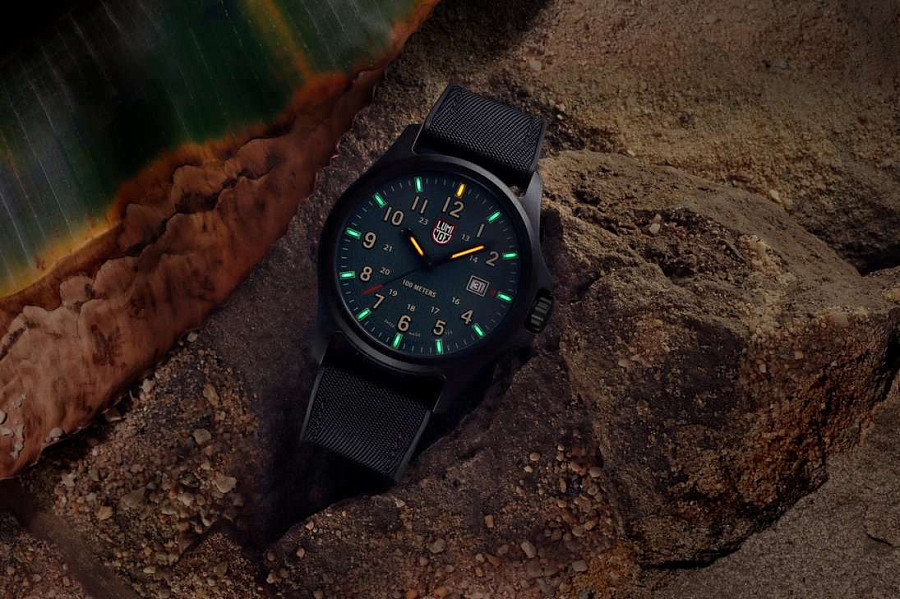 Часы Luminox Atacama Field XL.1977 — Швейцария, кварцевые