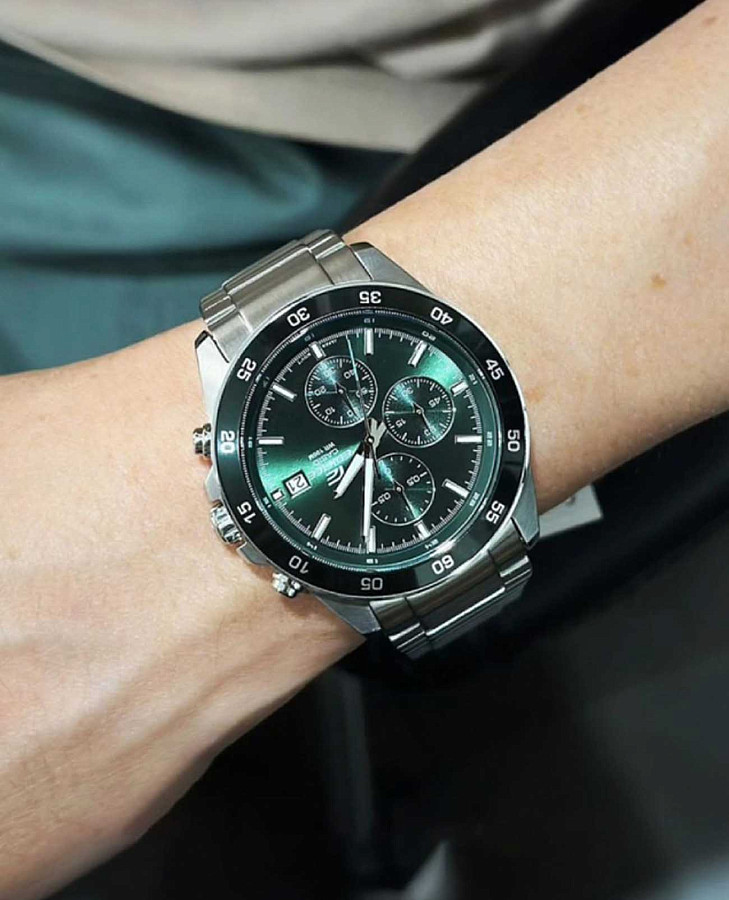 Часы Casio Edifice EFR-526D-3AVUDF (EFR-526D-3A) — кварцевые, металл сталь
