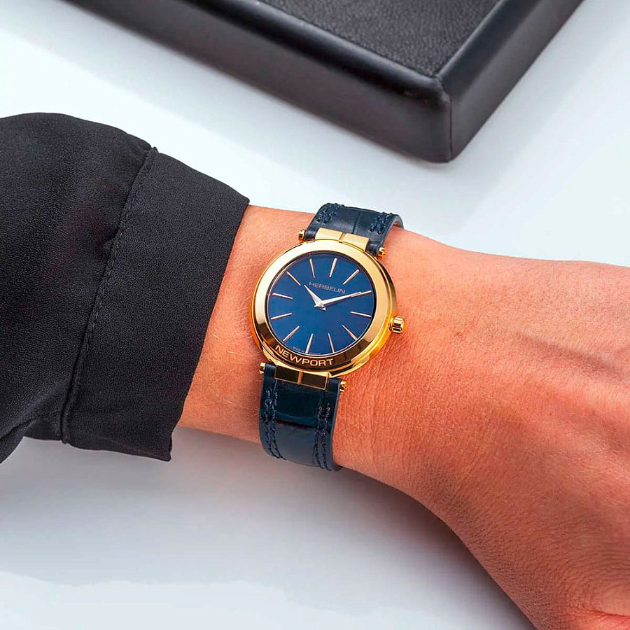 Часы Herbelin Newport Slim 16922P15BL — кожаный, женские
