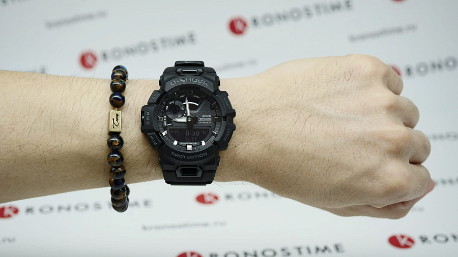 Часы Casio G-Shock GBA-900-1ADR (GBA-900-1A) — электронные, пластик
