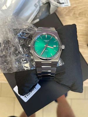 Фото покупателя: Швейцарские наручные часы Tissot PRX 35 mm T137.210.11.081.00