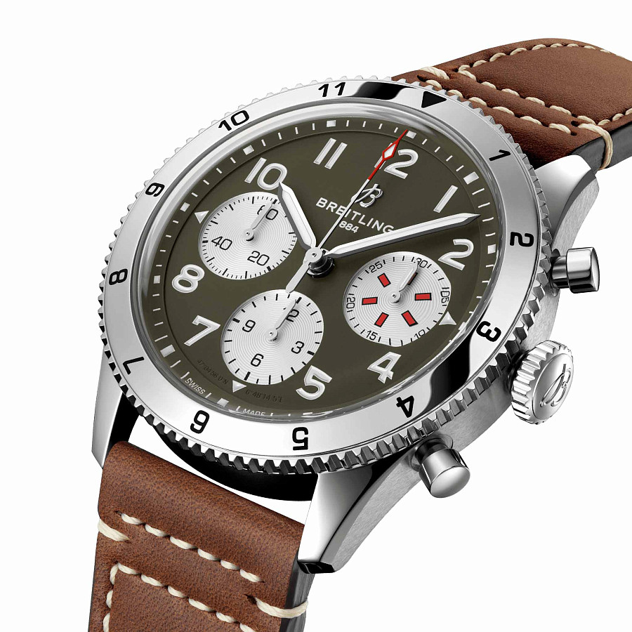 Часы Breitling Classic Avi Chronograph 42 Curtiss Warhawk A233802A1L1X1 — механические, металл сталь
