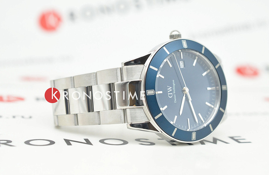 Часы Daniel Wellington Iconic Paradigma Link Blue Enamel Silver DW00100820 — артикул DW00100820