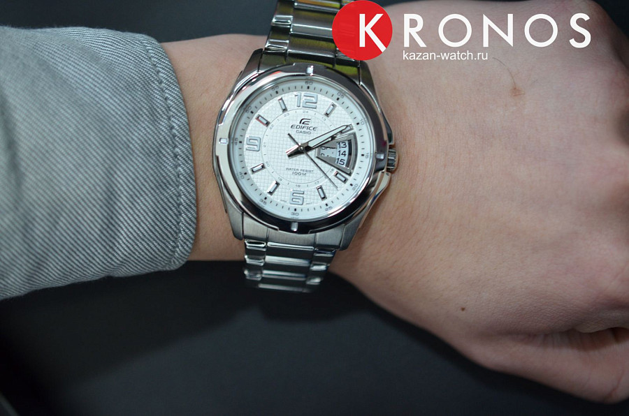Часы Casio Edifice EF-129D-7A — кварцевые, металл сталь