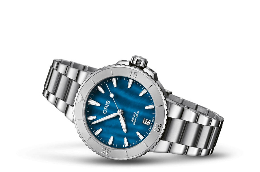 Часы Oris Aquis Date 01 733 7770 4155-07 8 18 05P — механические, сталь