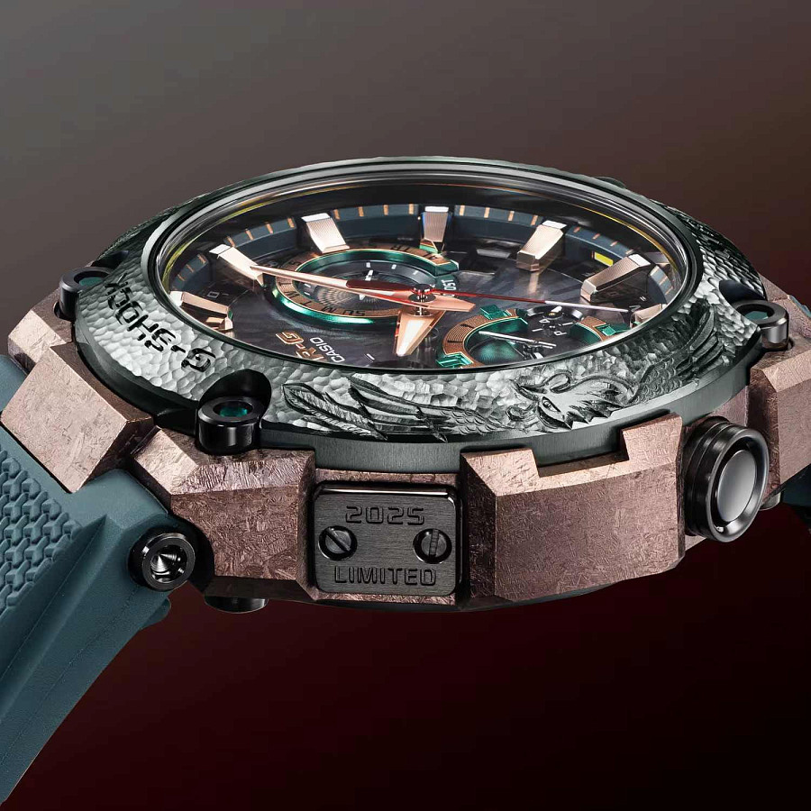 Часы Casio G-Shock MRG-B2000KT-3A — Япония, кварцевые