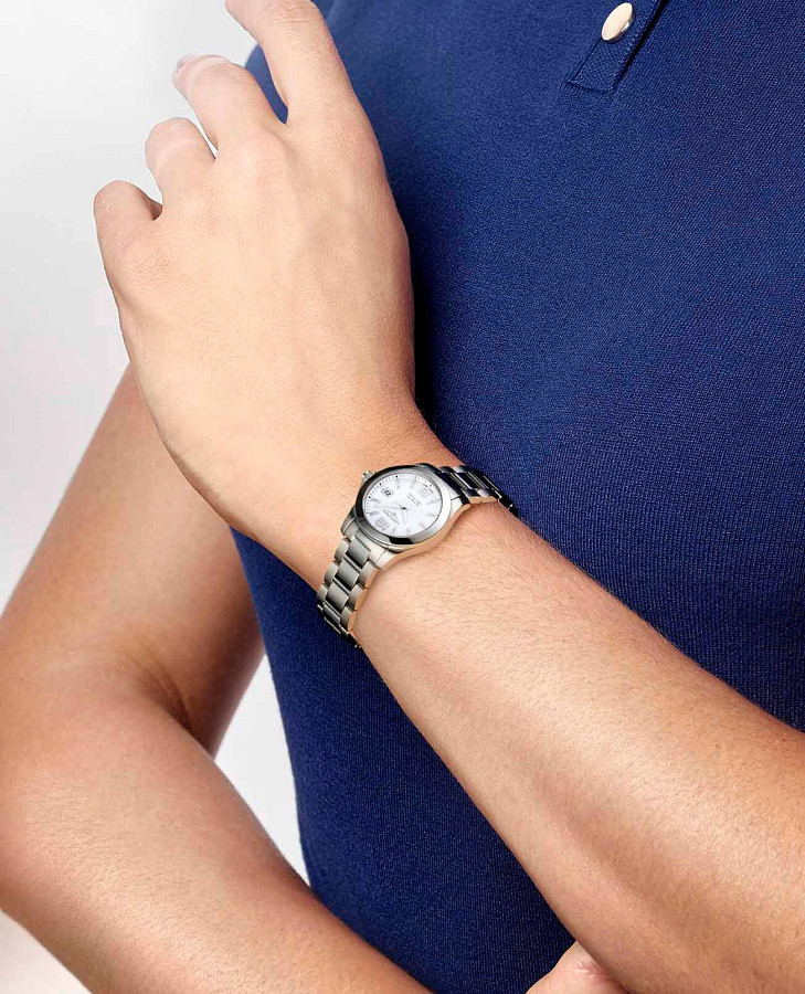 Часы Longines Conquest L3.276.4.16.6 — Швейцария, механические