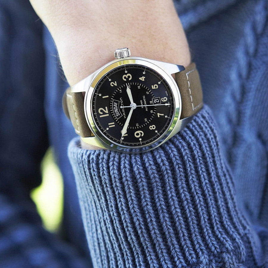 Часы Hamilton Khaki Field Day Date H70505833 — черный, механические