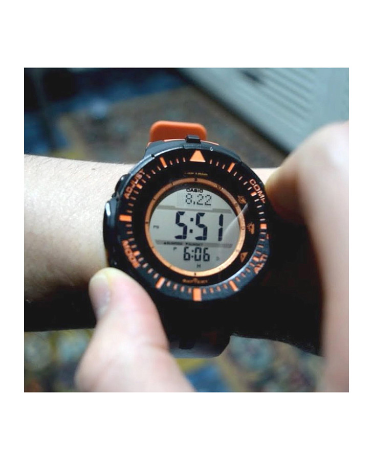 Часы Casio Pro Trek PRG-300CM-4DR — электронные, пластик