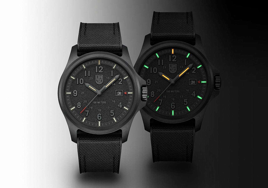 Часы Luminox Atacama Field XL.1961 — кварцевые, карбон пластик