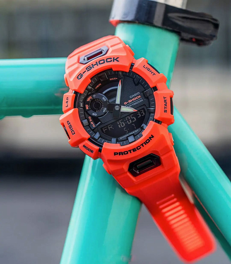 Часы Casio G-Shock GBA-900-4ADR (GBA-900-4A) — Япония, мужские