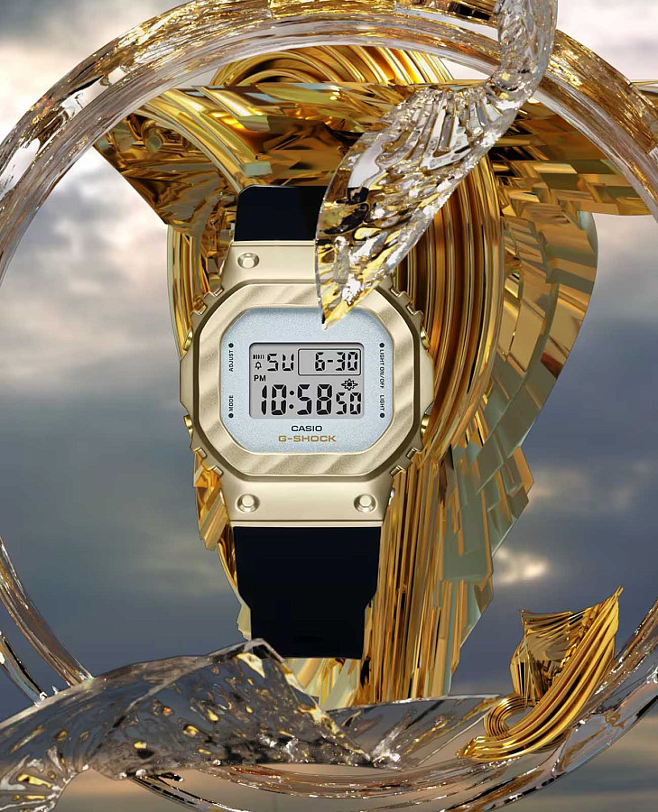 Часы Casio G-Shock GM-S5600BC-1DR (GM-S5600BC-1) — женские, пластик