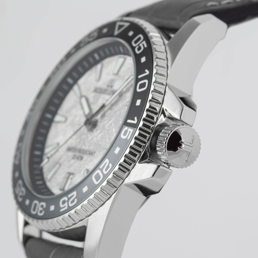 Часы Jacques Lemans Liverpool Diver 1-2205E — металл сталь, Австрия
