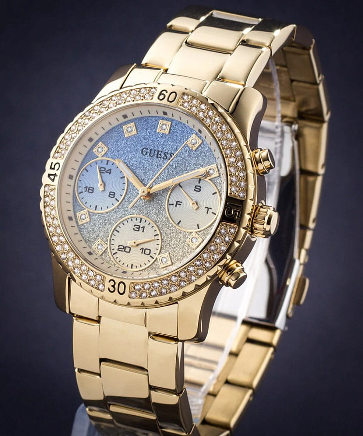 Часы Guess Sport Steel W0774L2 — артикул W0774L2