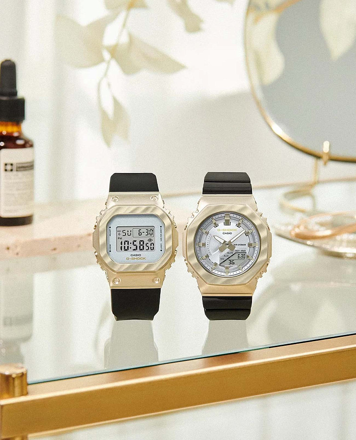 Часы Casio G-Shock GM-S2100BC-1ADR (GM-S2100BC-1A) — женские, пластик